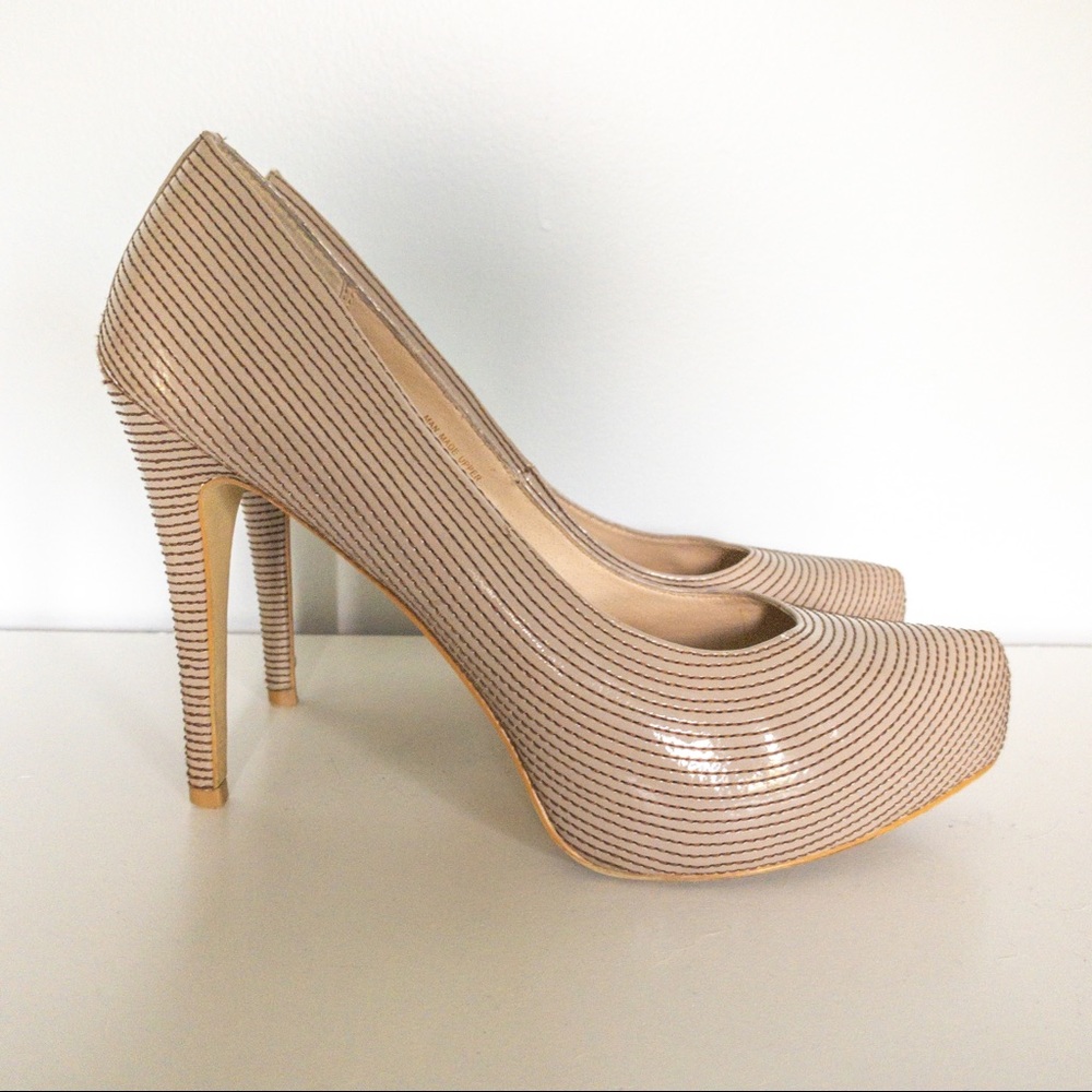 Colin Stuart Nude Stitched Heels